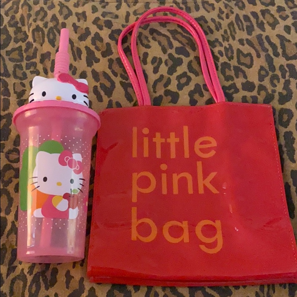 NEW Hello Kitty tumblr w/straw & Bloomies pink bag